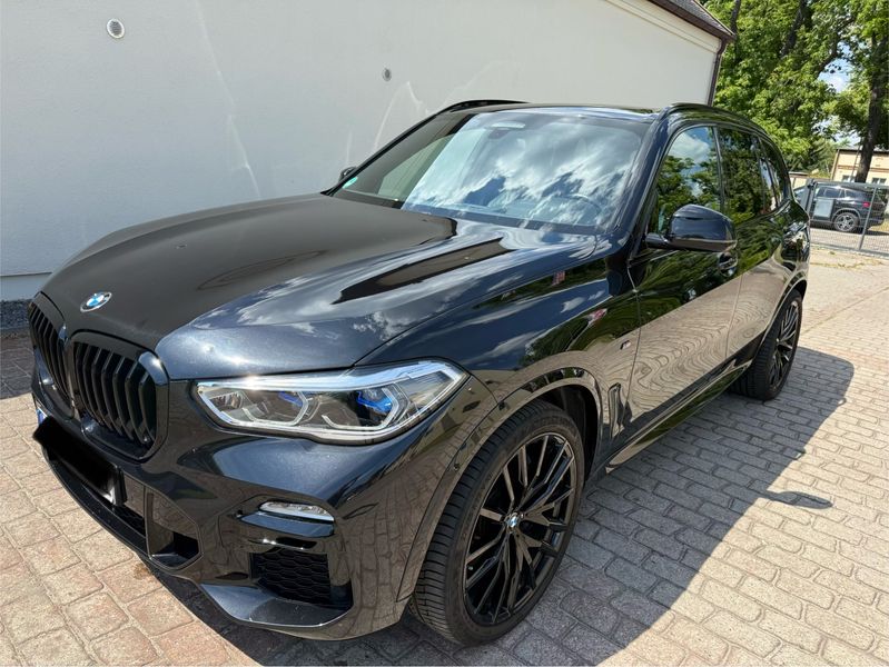 BMW X5 M50d