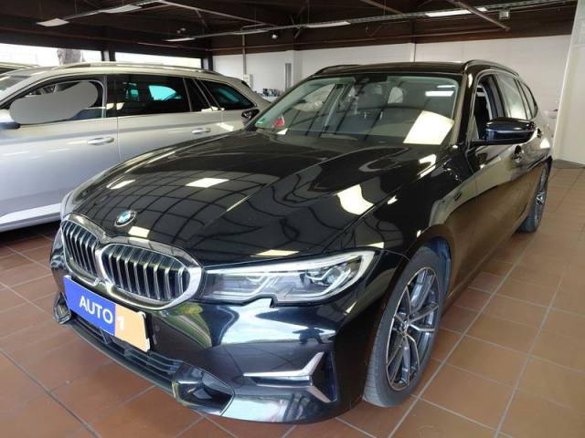 BMW 3 серия 330d Mild-Hybrid xDrive Luxury Line