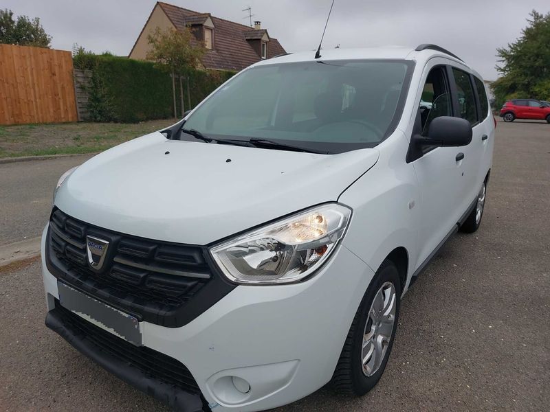 Dacia Lodgy 1.3 TCe Essentiel