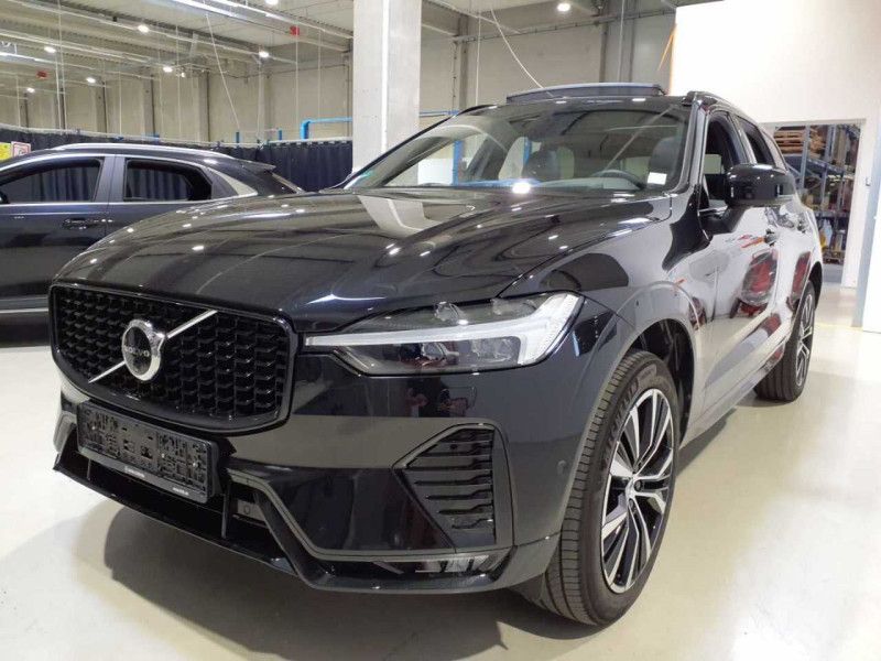 Volvo XC60 2.0 B5 Mild-Hybrid Ultra Dark AWD