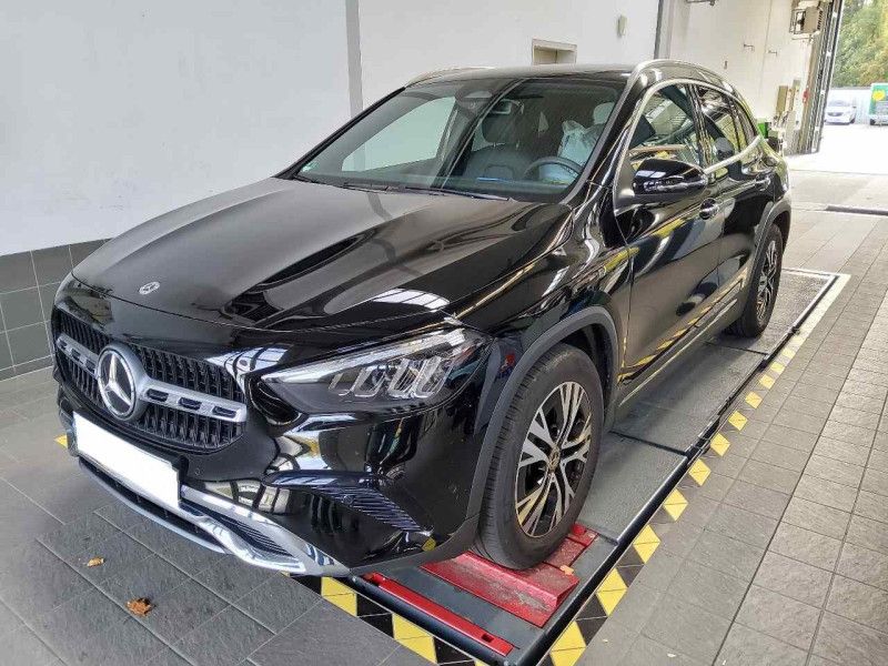 Mercedes-Benz GLA-класс GLA 200 d Progressive