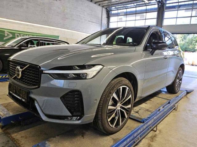 Volvo XC60 2.0 B5 Mild-Hybrid Ultimate Dark AWD