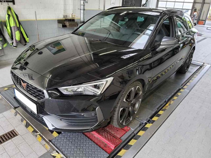 Cupra Leon 2.0 TSI VZ 4Drive