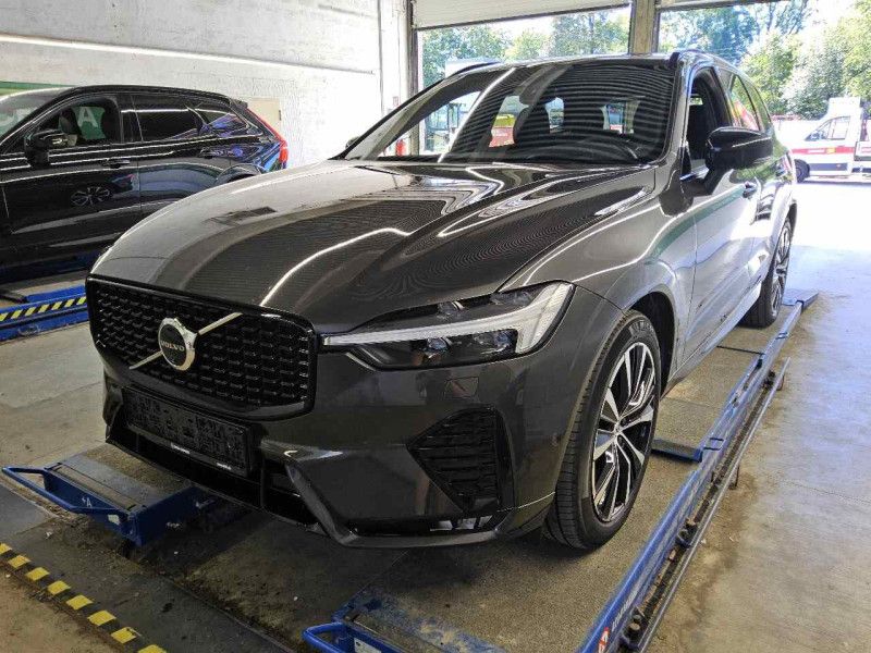Volvo XC60 2.0 B5 Mild-Hybrid Ultra Dark AWD