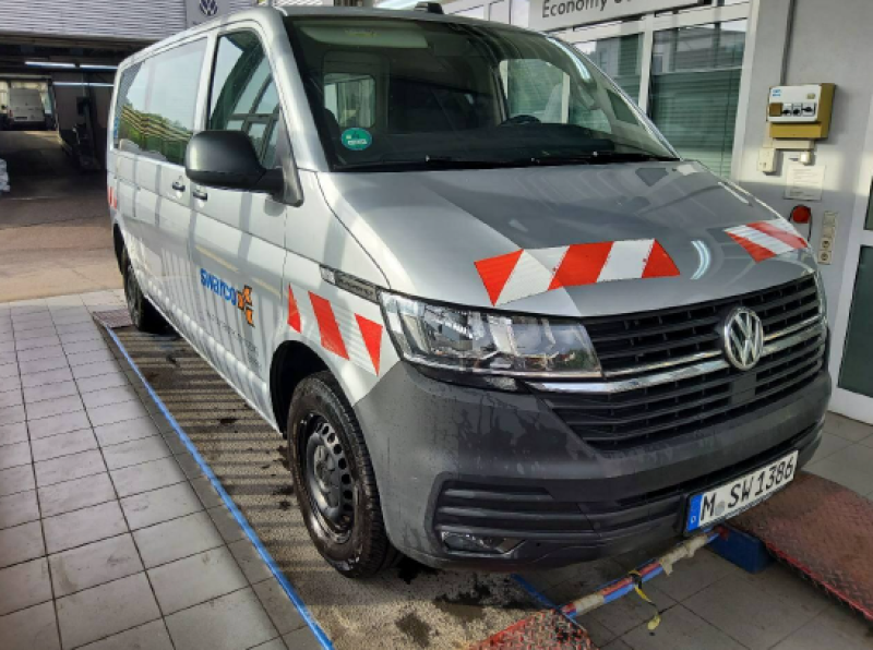 Volkswagen T6 универсал 2.0 TDI lang FWD