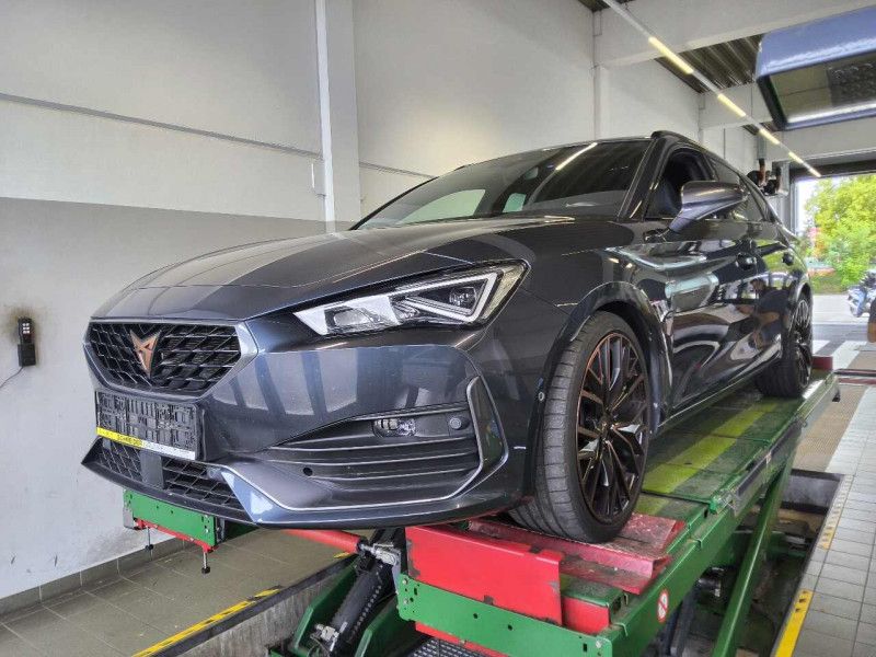 Cupra Leon 2.0 TSI VZ