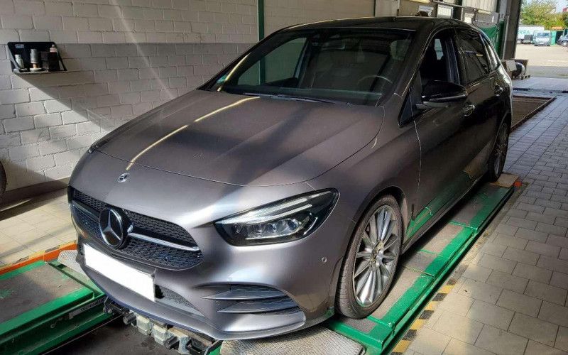 Mercedes-Benz B-класс B 200 AMG Line