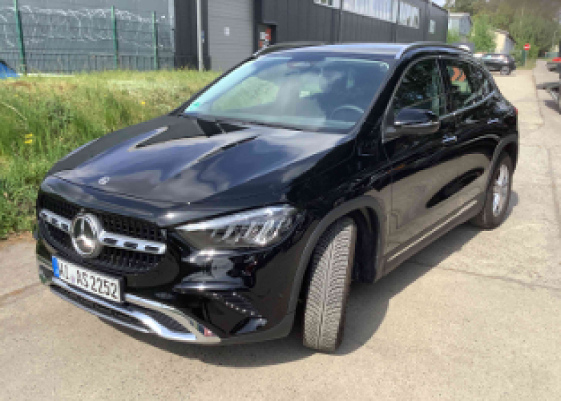 Mercedes-Benz GLA-класс GLA 200 Mild-Hybrid Progressive Line Edition