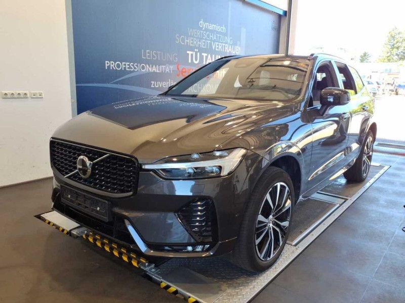 Volvo XC60 2.0 B5 Mild-Hybrid Ultra Dark AWD