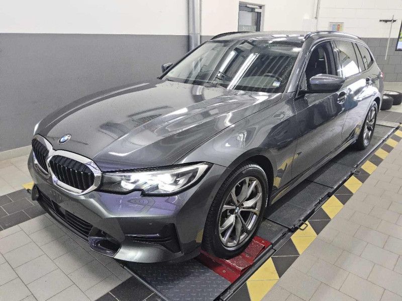 BMW 3 серия 320d Mild-Hybrid xDrive Sport Line