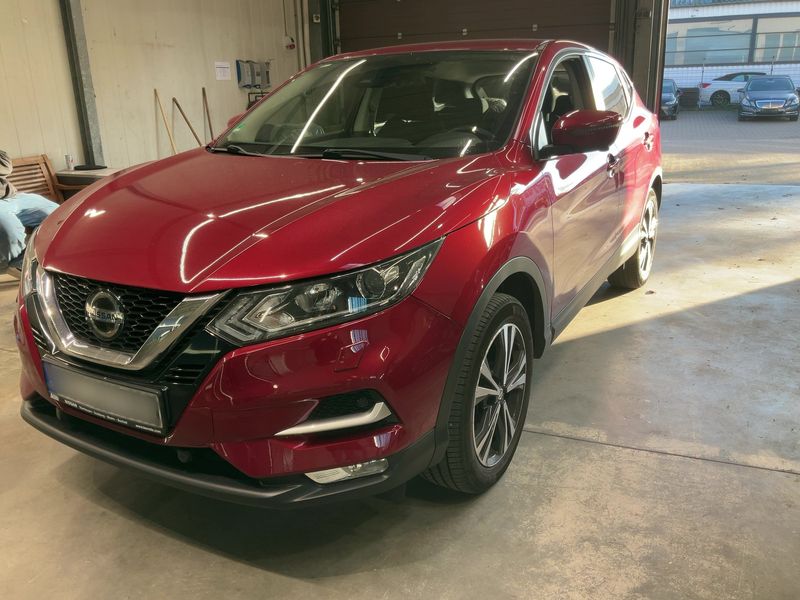 Nissan Qashqai 1.3 DIG-T N-Connecta