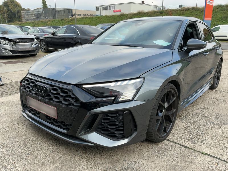 Audi RS 3 Sportback 2.5 TFSI quattro