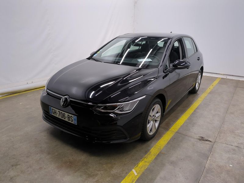 Volkswagen Golf VIII 2.0 TDI Life 1st