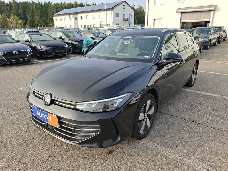 Volkswagen Passat 1.5 eTSI Business
