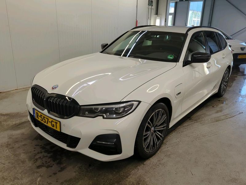 BMW 3 серия 320e M Sport