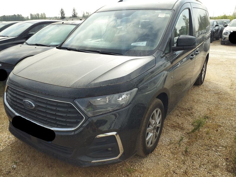 Ford Grand Tourneo Connect 2.0 TDCi EcoBlue Titanium