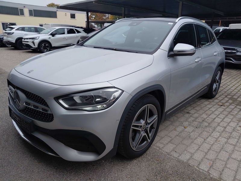 Mercedes-Benz GLA-класс GLA 200 AMG Line
