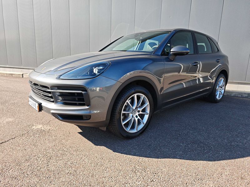 Porsche Cayenne 3.0
