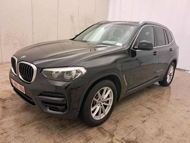 BMW X3 xDrive 30e Advantage