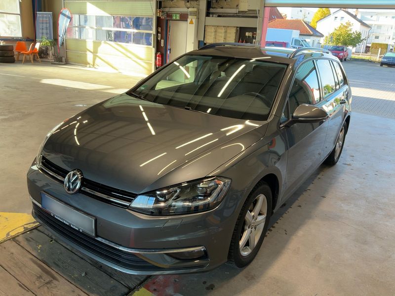 Volkswagen Golf VII 1.6 TDI Comfortline BlueMotion Tech