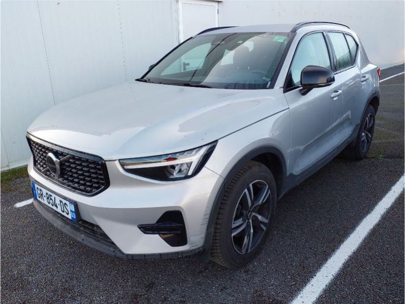 Volvo XC40 2.0 B4 Mild-Hybrid R Design 2WD