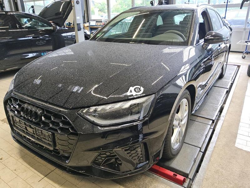 Audi A4 45 TFSI Mild-Hybrid quattro S line