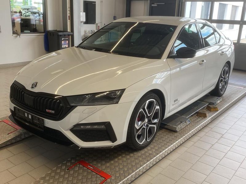 Škoda Octavia 2.0 TSI RS