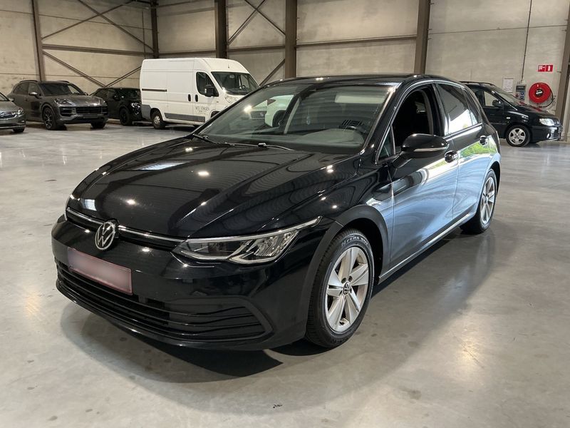 Volkswagen Golf VIII 1.5 eTSI Life