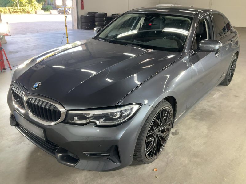 BMW 3 серия 320d Sport Line