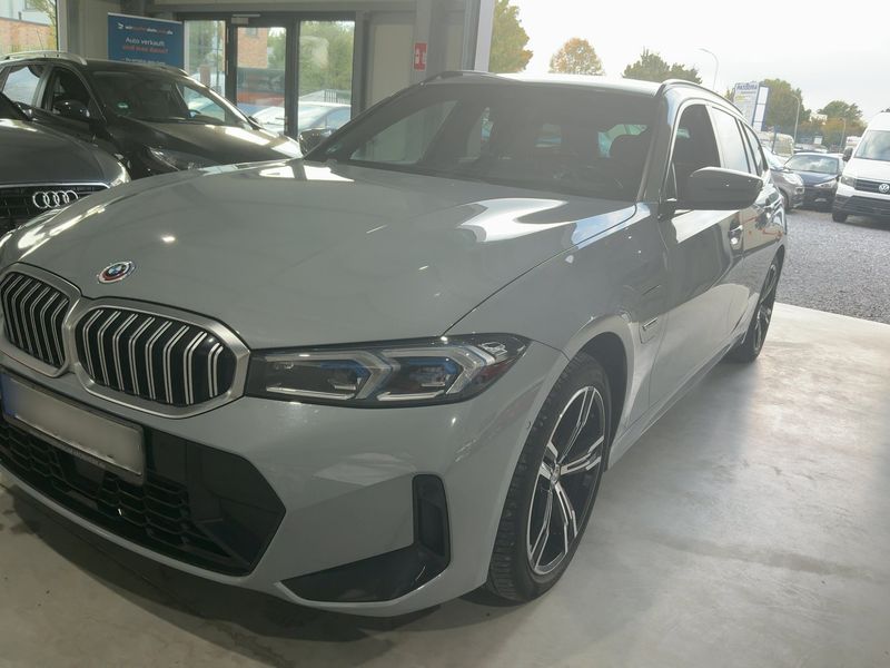 BMW 3 серия 330e xDrive M Sport