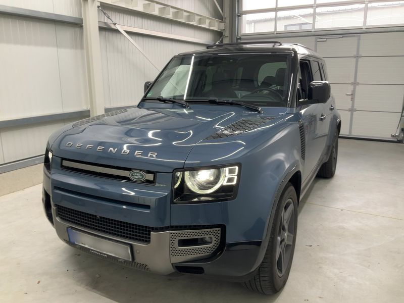 Land Rover Defender D300 Mild-Hybrid 110 SE X-Dynamic