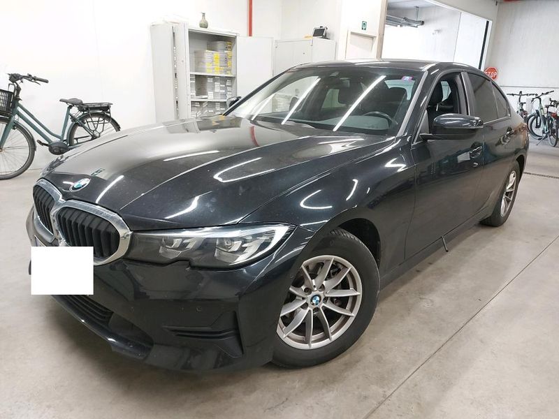 BMW 3 серия 318d Advantage