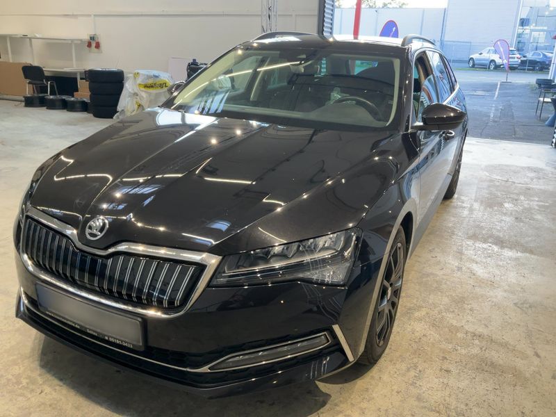 Škoda Superb 1.4 TSI iV Ambition