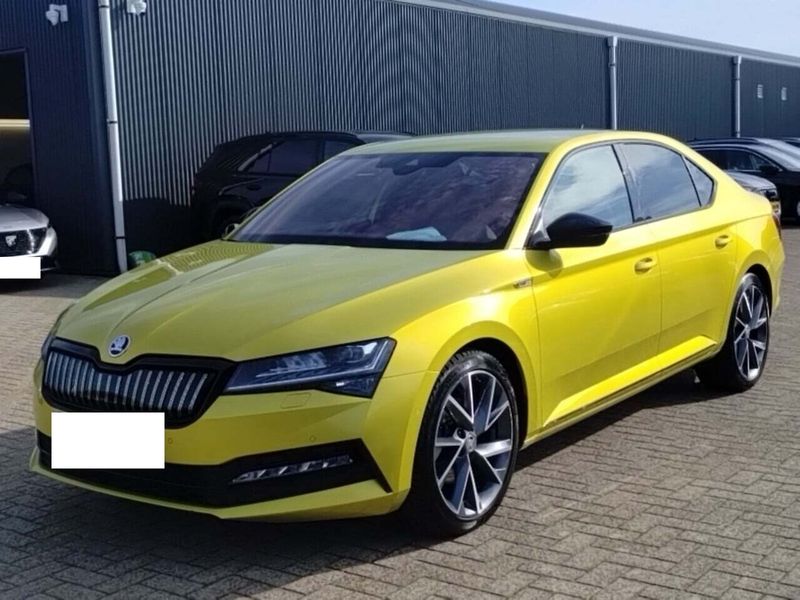 Škoda Superb 1.4 Plug-in Hybrid Sportline iV