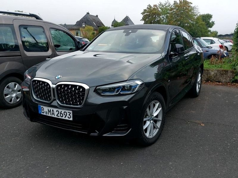 BMW X4 xDrive 20i Mild-Hybrid M Sport