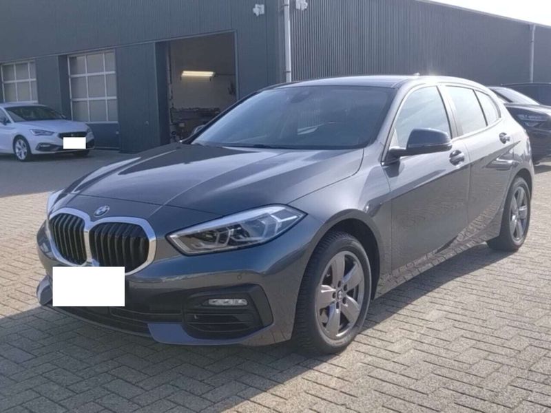 BMW 1 серия 118i