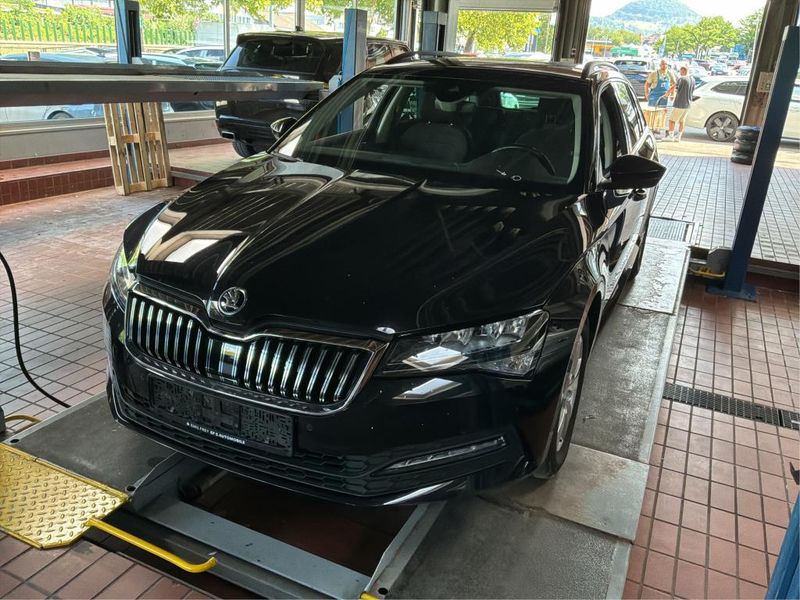 Škoda Superb 2.0 TDI Ambition