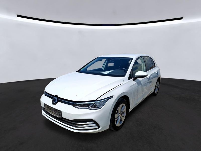 Volkswagen Golf VIII 1.5 eTSI ACT Life