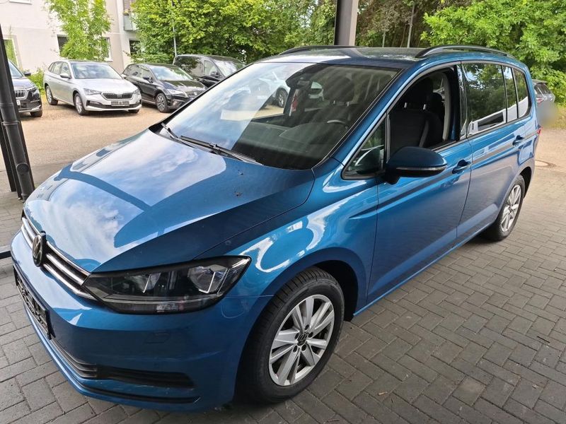 Volkswagen Touran 2.0 TDI Comfortline BlueMotion Tech