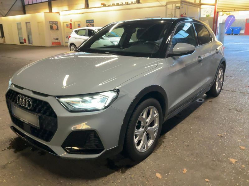Audi A1 citycarver 30 TFSI