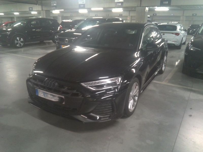 Audi A3 Sportback 1.5 TFSI ACT Mild-Hybrid S line