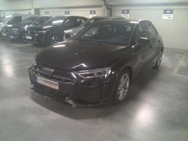 Audi A3 Sportback 1.5 TFSI ACT Mild-Hybrid S line