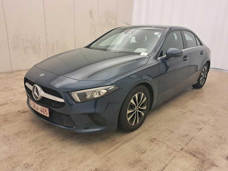Mercedes-Benz A-класс седан A 180 Style