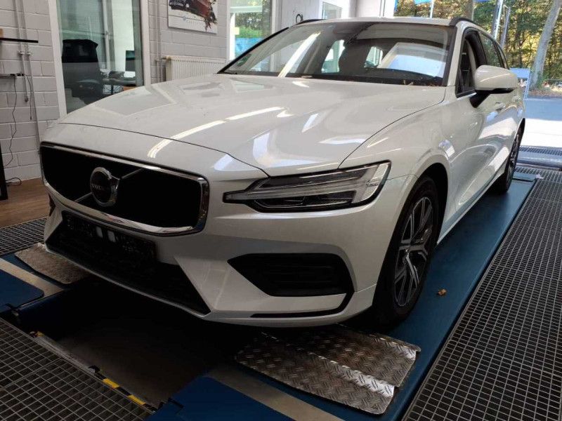 Volvo V60 2.0 B4 Mild-Hybrid Essential