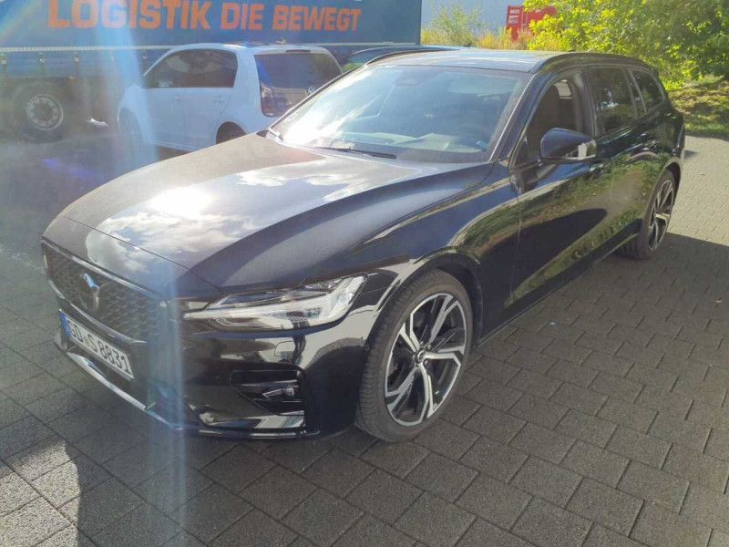 Volvo V60 2.0 B4 Mild-Hybrid Plus Dark