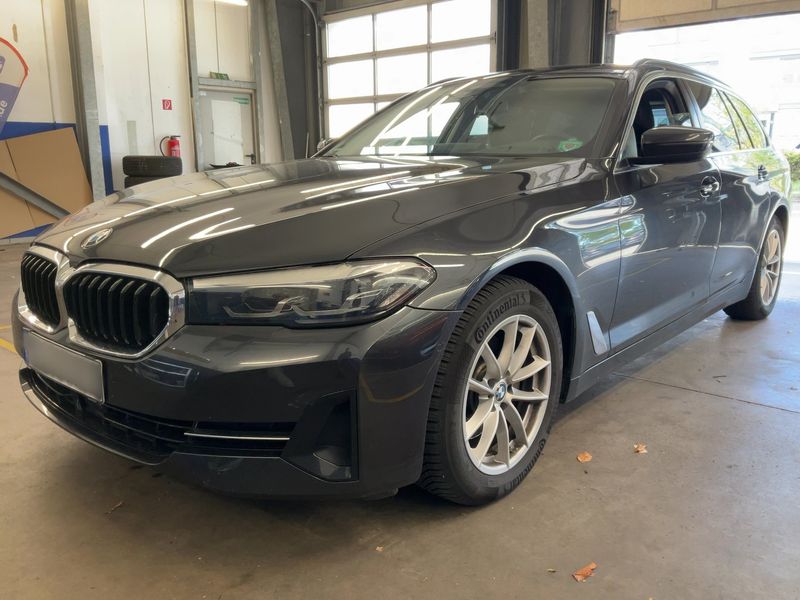 BMW 5 серия 520d Mild-Hybrid