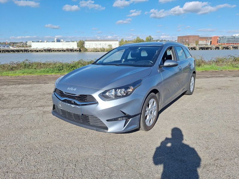Kia cee'd 1.6 CRDi Mild-Hybrid Active