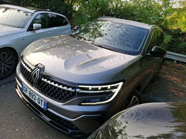 Renault Austral 1.2 Hybrid E-Tech Iconic