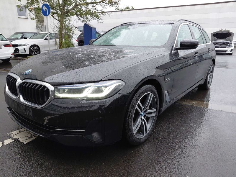 BMW 5 серия 530e xDrive