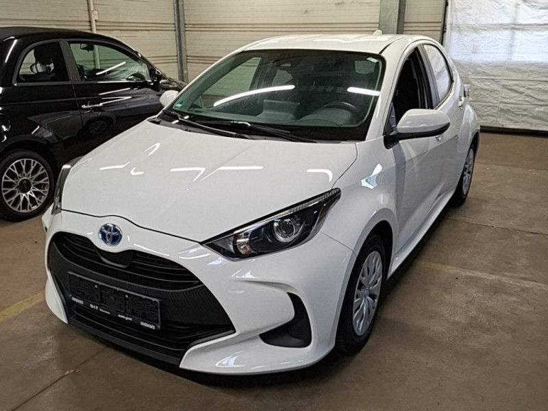 Toyota Yaris 1.5 Hybrid Business Edition